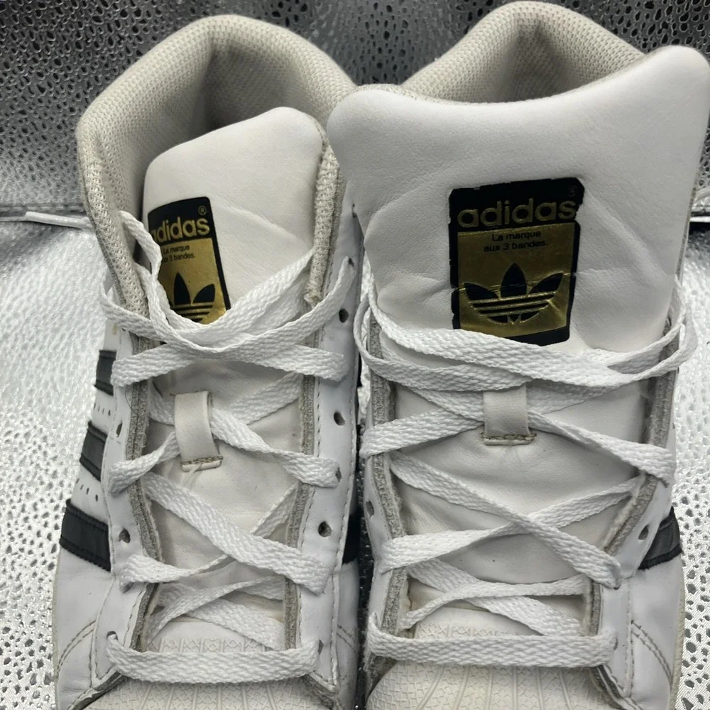 YOUTH ADIDAS PRO MODEL J (S85962) BASKETBALL SNEAKER WHT CORE BLK YOUTH SIZE 4